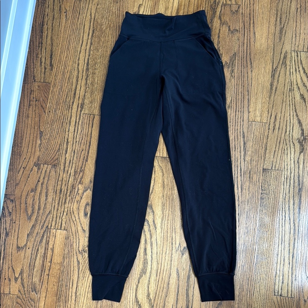 Lululemon Align Women’s Black Jogger Pants